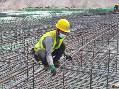 防疫施工“兩手抓”，重點工程建設“不打烊”